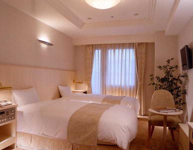 Hotel Yokohama Camelot Japan Exterior photo